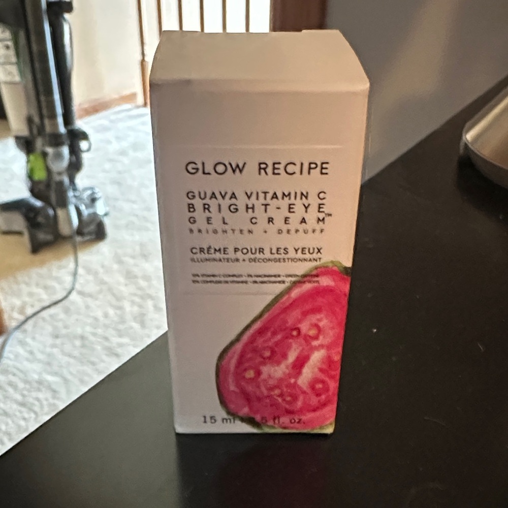 Glow Recipe Guava Bright-Eye Gel Cream with Pink Accents